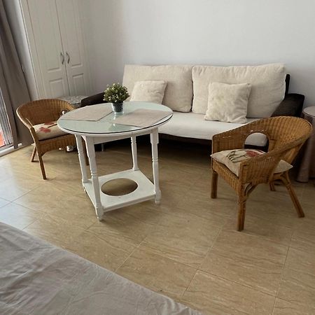 Magnifico Apartamento En La Carihuela, Torremolino Torremolinos Exterior photo