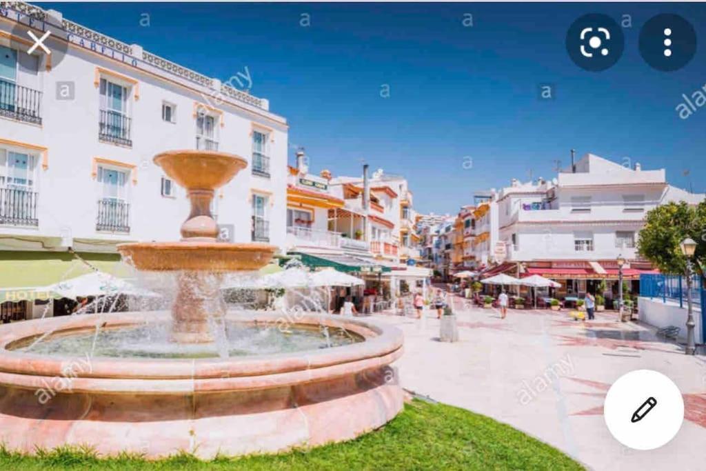 Magnifico Apartamento En La Carihuela, Torremolino Torremolinos Exterior photo